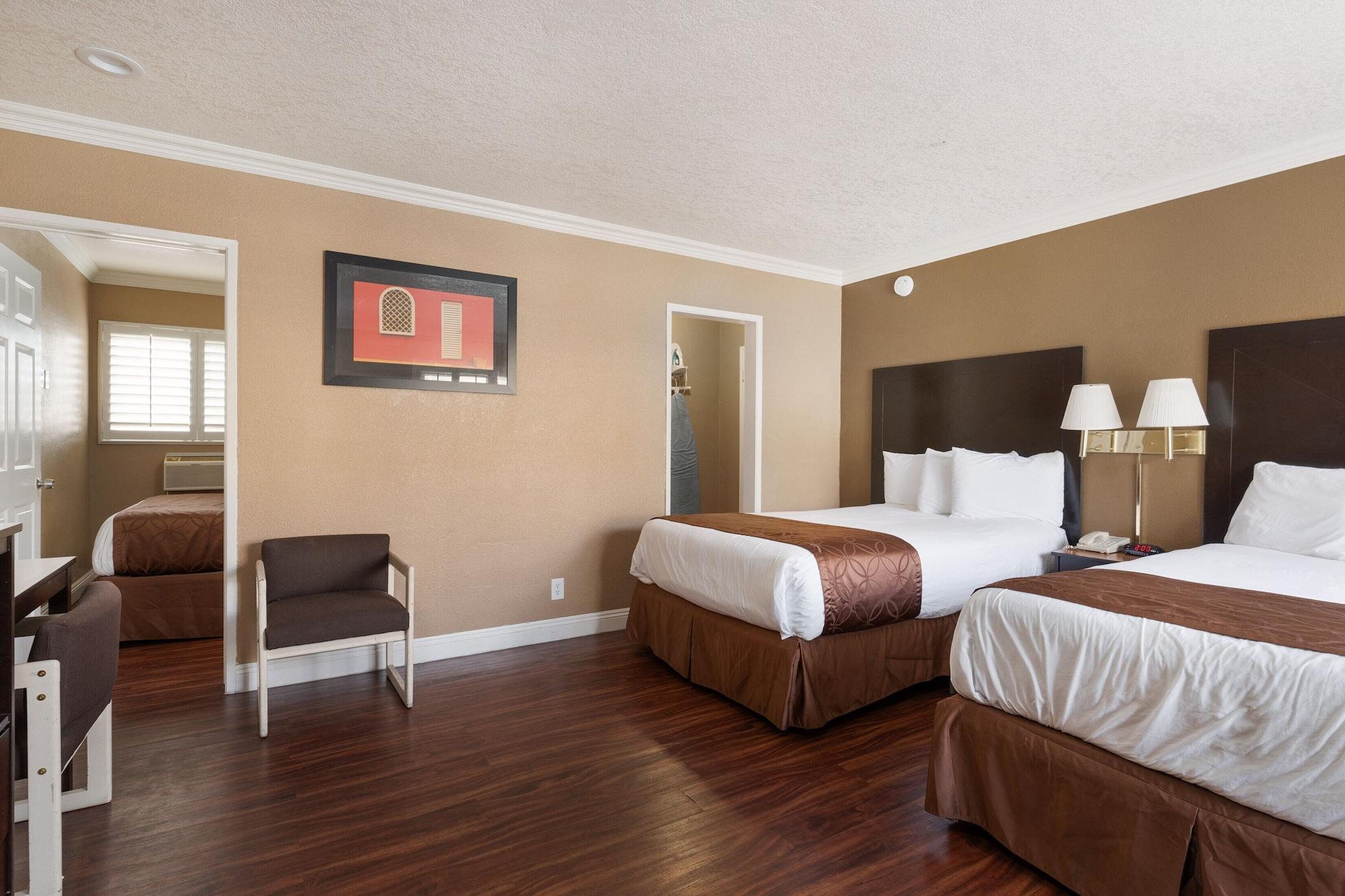 Americas Best Value Inn&Suites Anaheim Exterior foto