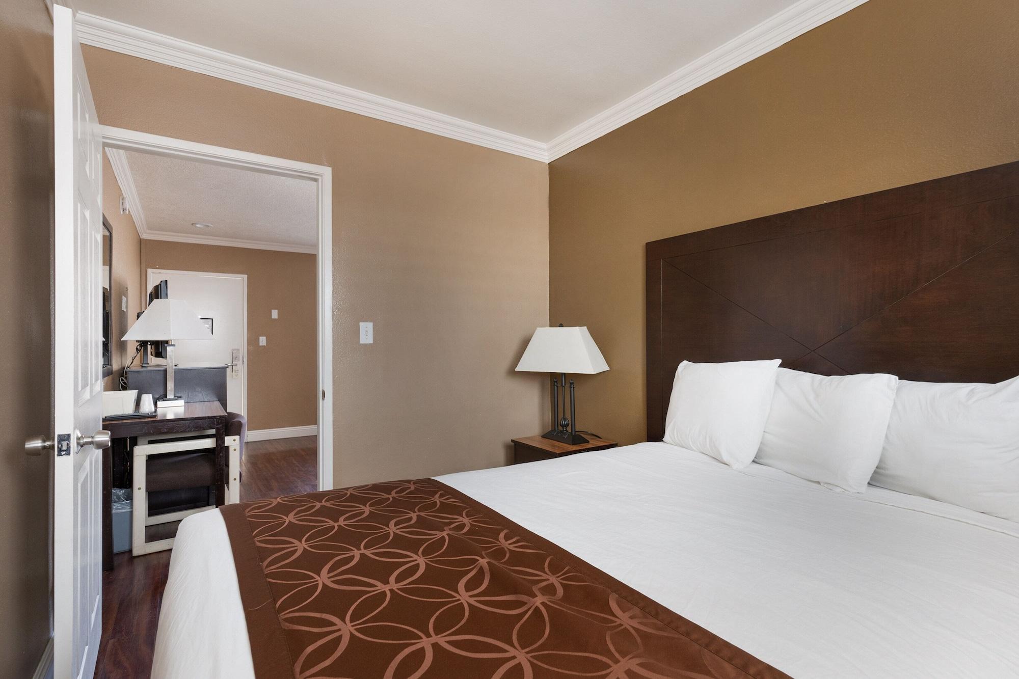 Americas Best Value Inn&Suites Anaheim Exterior foto